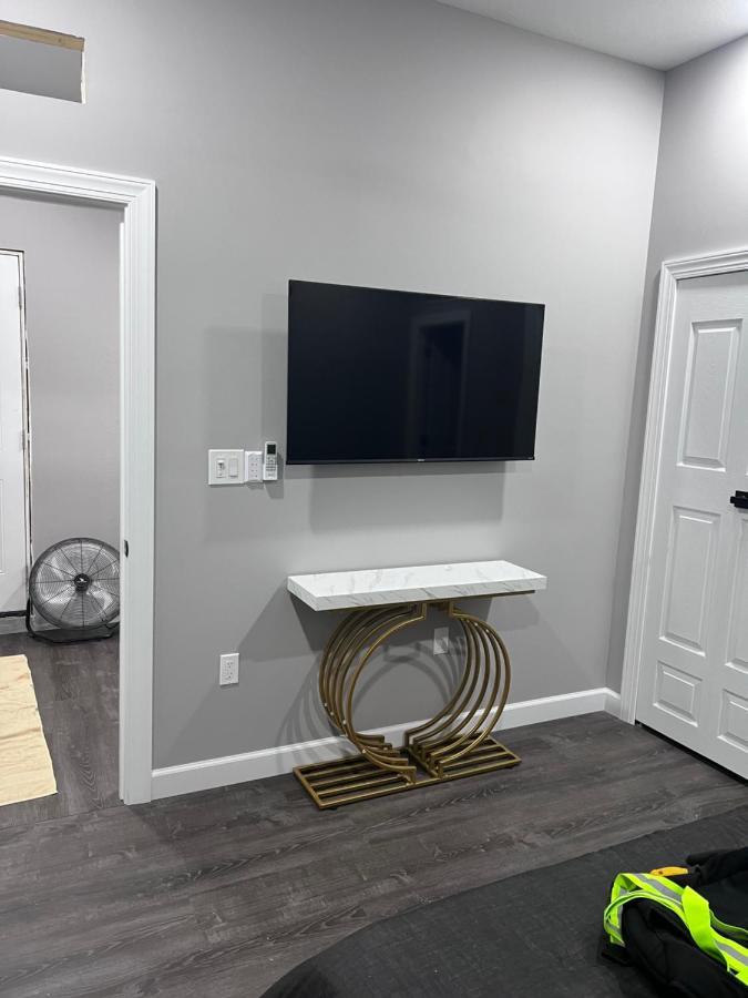 The Palm Suite Lehigh Acres Exterior foto